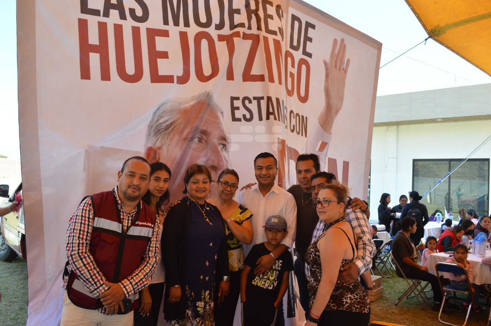 Roberto Solís y Adán Augusto celebran a las Madres en Huejotzingo Puebla